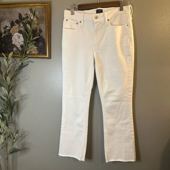 J.Crew Mid Rise Flare Crop Jeans White Raw Hem Size 28 Coastal Preppy - Picture 2 of 7